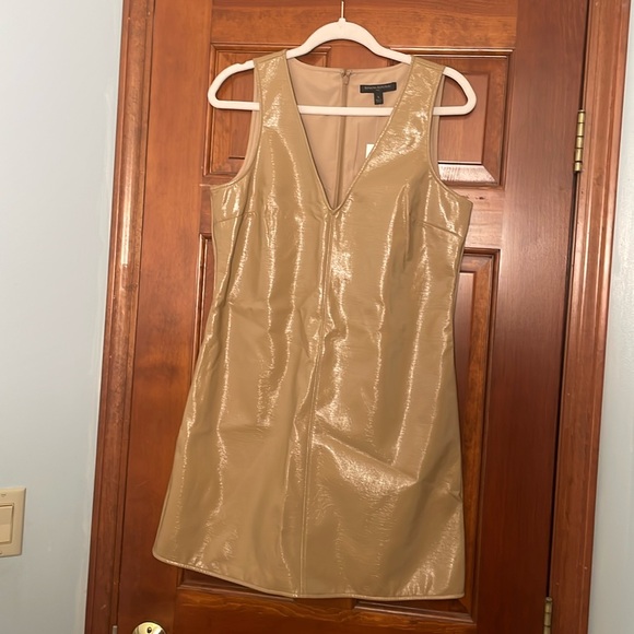 ✨HP✨ Banana Republic | Patent Vegan Leather Mini Dress - Picture 4 of 9
